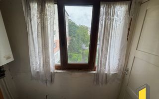 Apartament de vanzare decomandat | Etaj 2 | Zona Micro 17 - Poză 16
