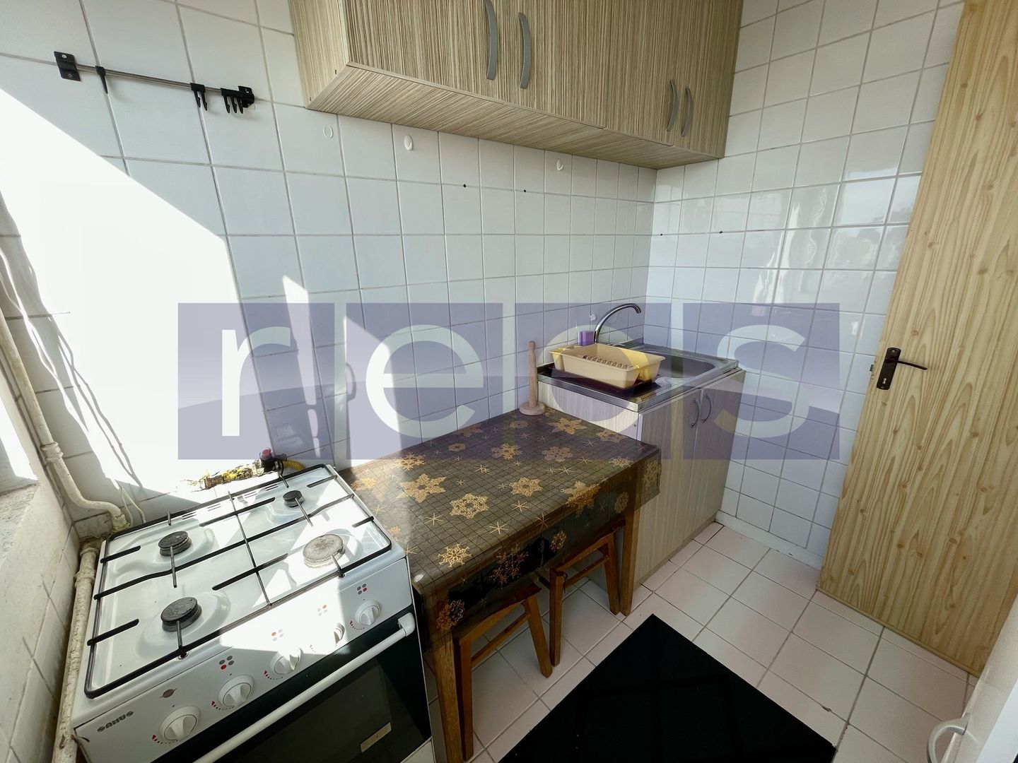 VANZARE GARSONIERA 30MP ZONA CENTRALA METROU IANCULUI OBOR - Poză 6