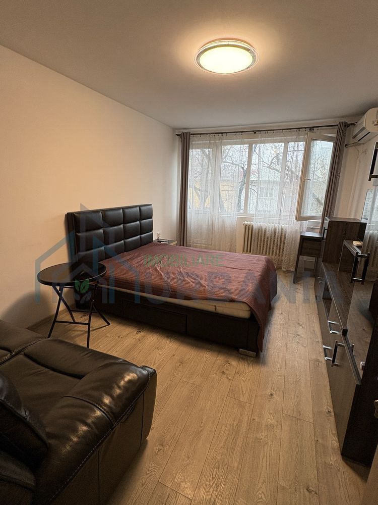 Garsonieră confort 2 de închiriat în Podu Roș, Iași - Poză 2