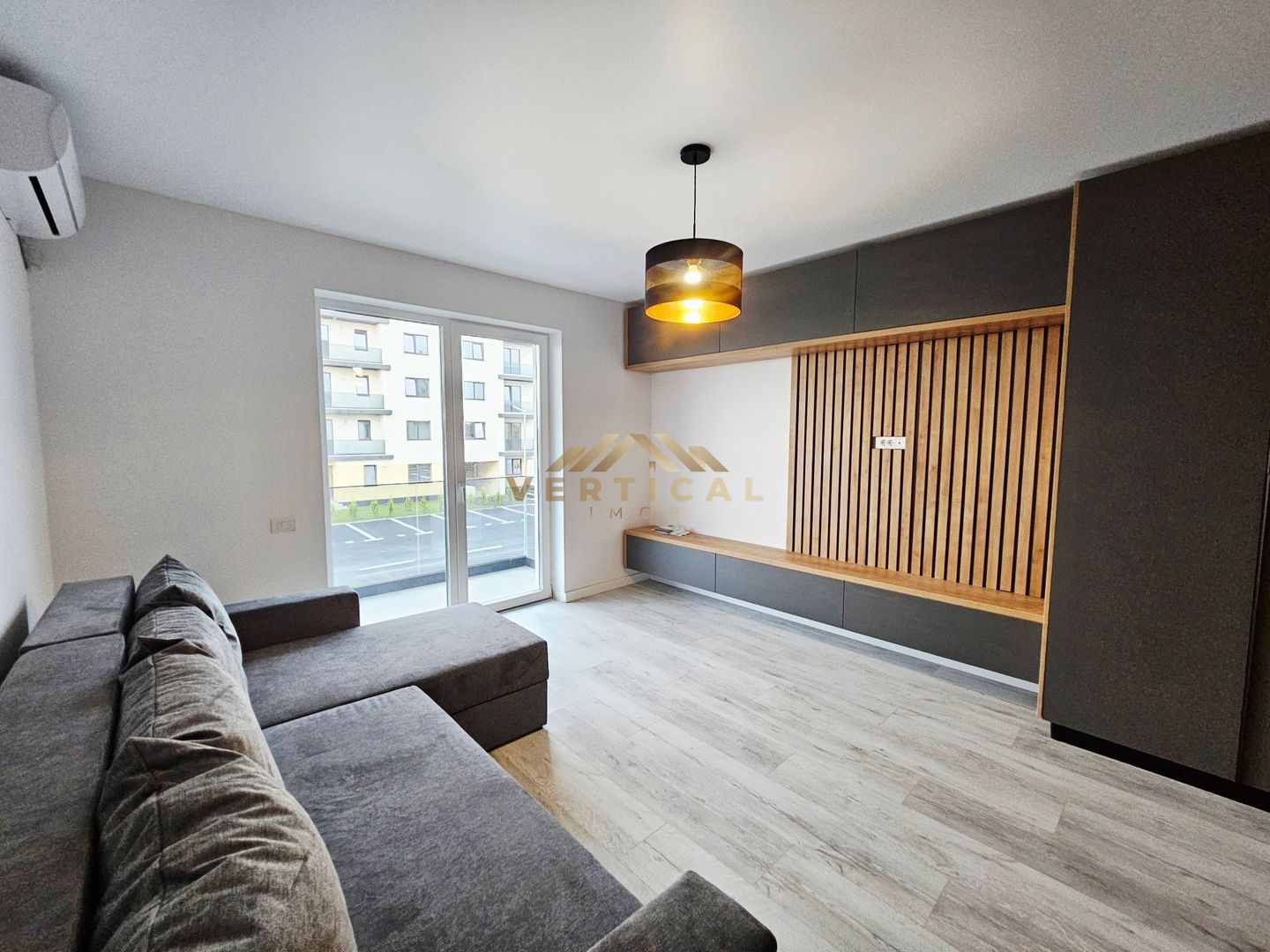 Apartament 2 camere - comuna Berceni - Poză 1