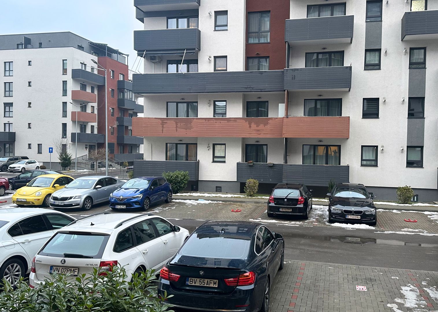 Vânzare Apartament 2 camere mobilat Avantgarden 3 faza 4 - Poză 3