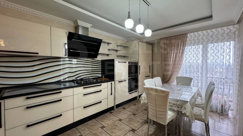 Chirie apartament, 3 camere, str. Lev Tolstoi, Centru - Poză 2