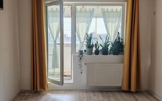 Apartament cu 2 camere de vanzare -Pacii-cu centrala-mobilat si utilat - Poză 1