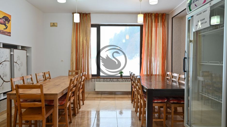 Pensiune la cheie de vanzare | 10 camere | Sacele, Brasov |Comision 0% - Poză 9