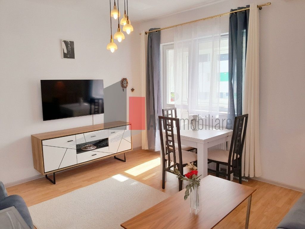 Inchiriere ap 3 camere +2  Locuri parcare-Militari Residence - Poză 3
