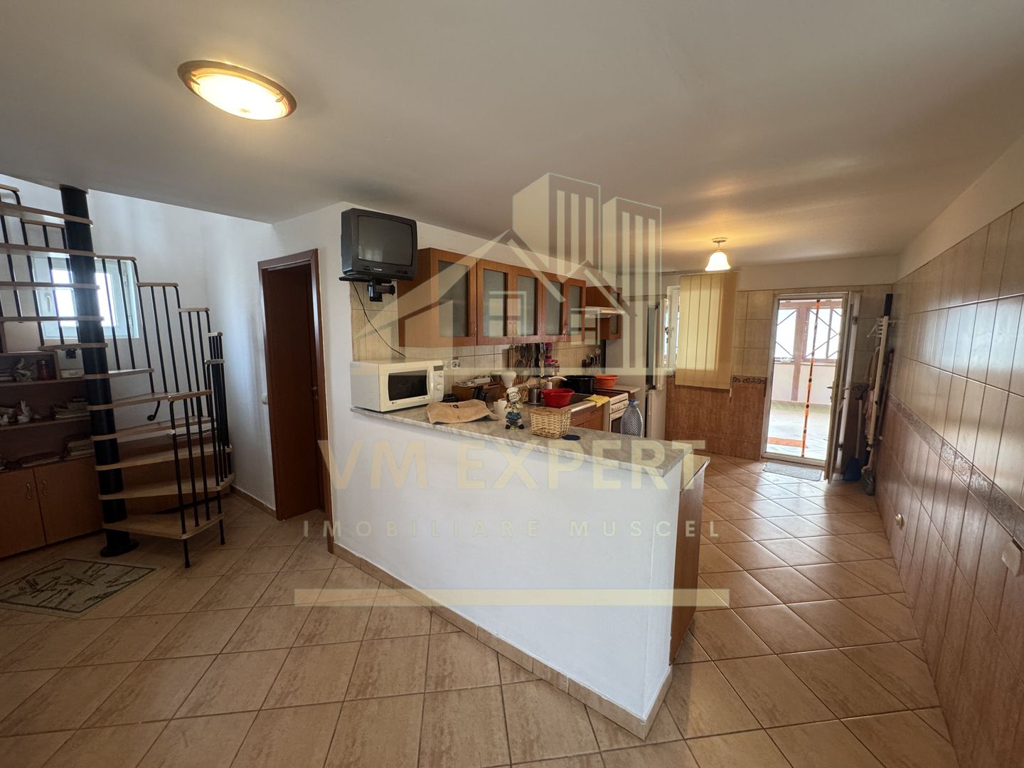 CASĂ 5 CAMERE TEREN 1020 MP VALEA MARE PRAVAȚ ARGES CU 0 % COMISION - Poză 11