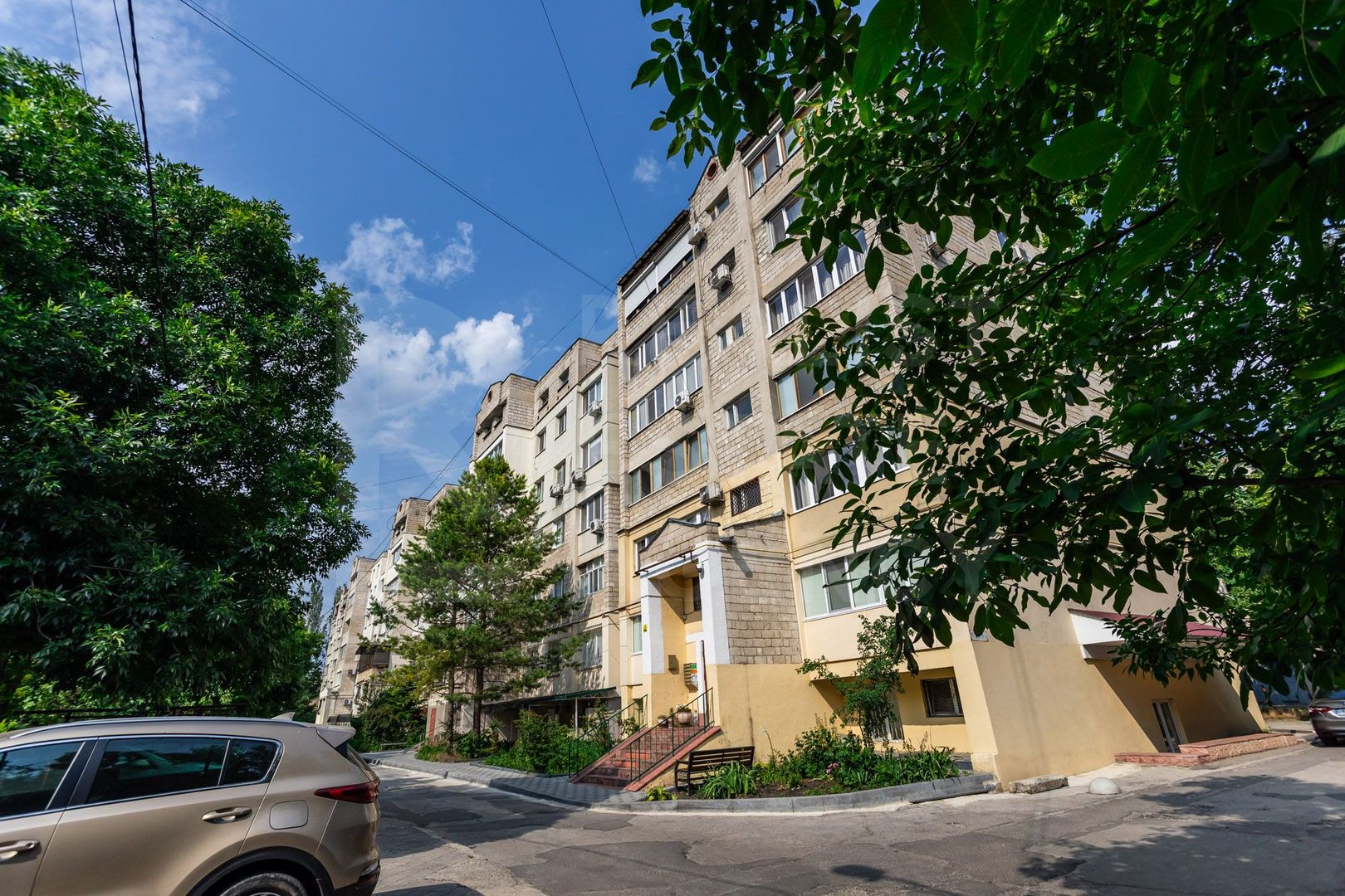 Vânzare, apartament, 2 camere, str. Miron Costin, Râșcani - Poză 1