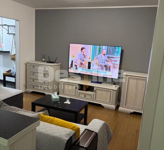 Apartament 3 camere, 67 mp, 2 locuri de parcare, mobilat complet - Poză 1
