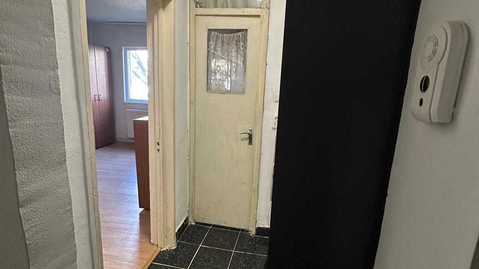 Garsoniera centrala proprie bloc 1982 Gorjului, Pacii, Militari - Poză 6