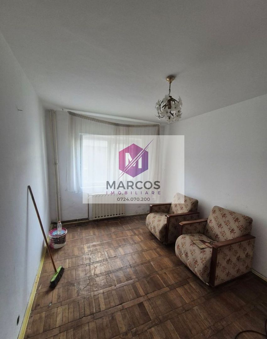 Vand apartament 3 camere Lunca - Poză 6