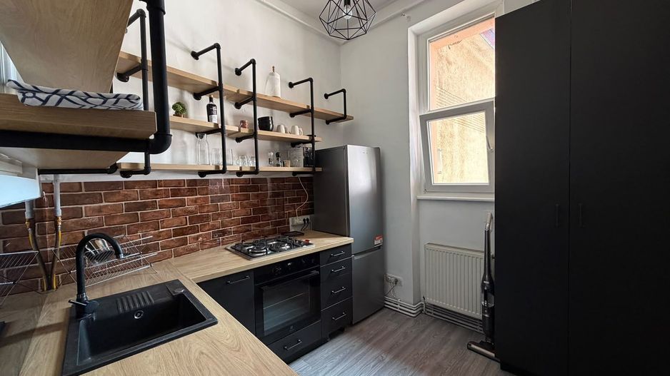 Apartament cu 3 camere | 80 mp | Ultracentral | UMF - Poză 9