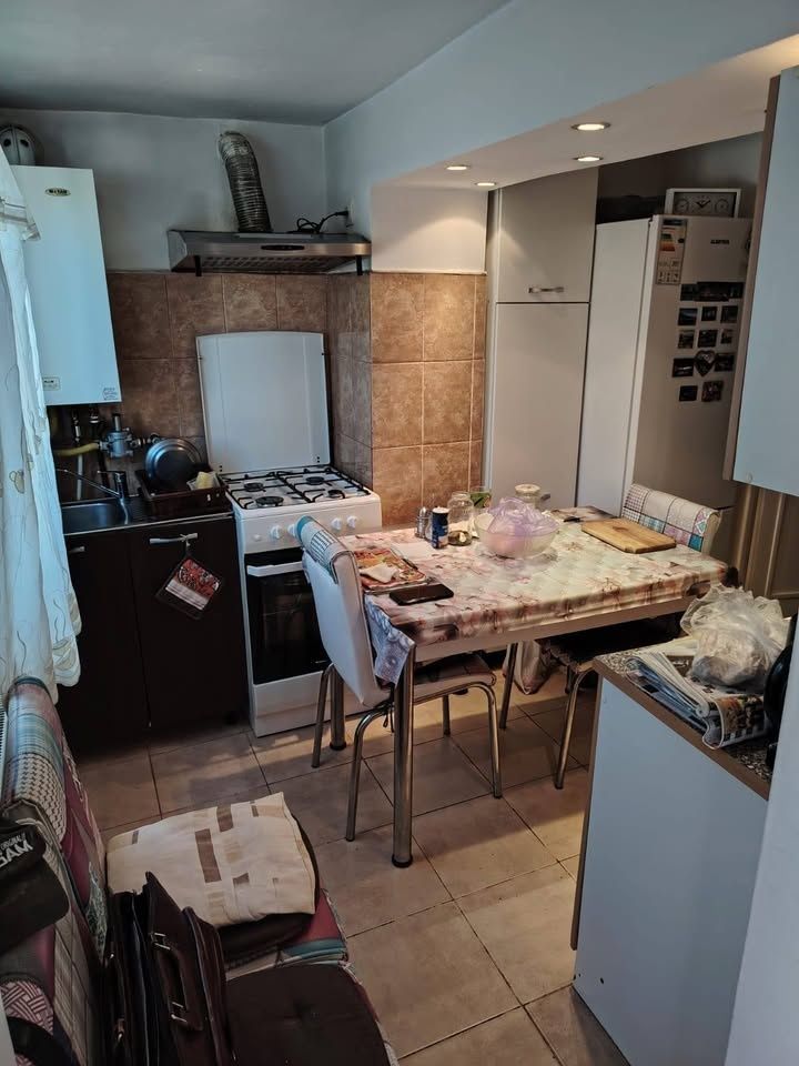 Casă 2 camere Str. Danton - Poză 4