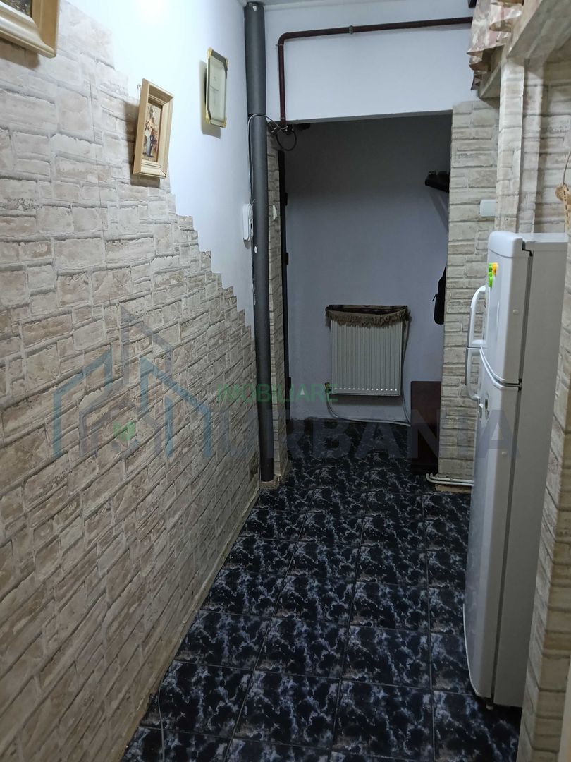 Inchiriere apartament 2 camere - Poză 2