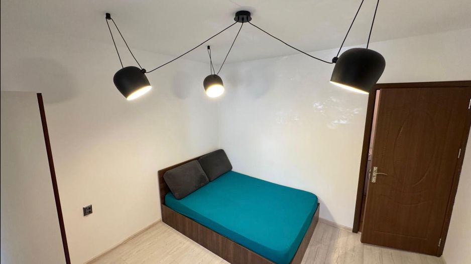 3 Camere Dristor Cu Parcare - Poză 9