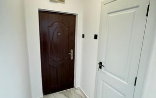 Apartament 2 Camere Podu Ros Renovat Liber Fara Risc - Poză 10