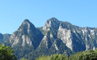 APARTAMENT BUSTENI CU VEDERE PANORAMAMA - Poză 1