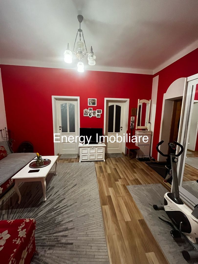 Apartament cu 3 camere, zona Bălcescu - Poză 4