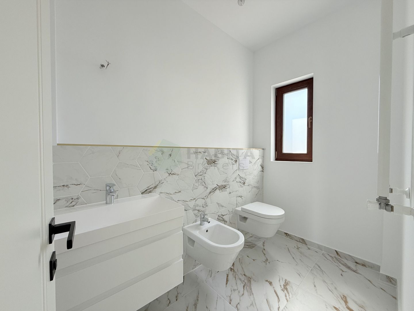 Vila Individuala 4 camere Lacul Pasarea - Poză 4