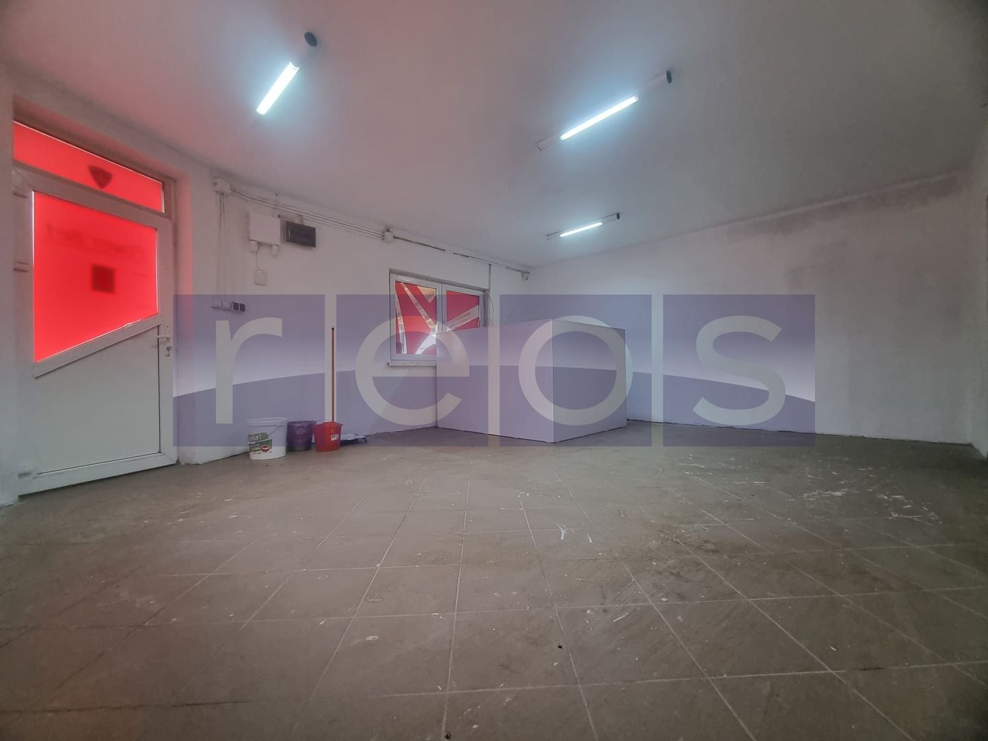 VANZARE - AFACERE LA CHEIE -SPALATORIE-BAR - MAGAZIN MORTENI DAMBOVITA - Poză 7