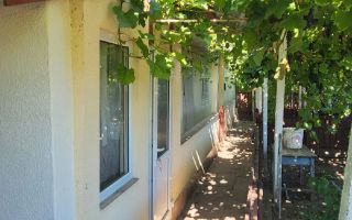 Casă de vânzare în Bivolari, județul Iași – 70 mp construcție, teren 1800 mp - Poză 4