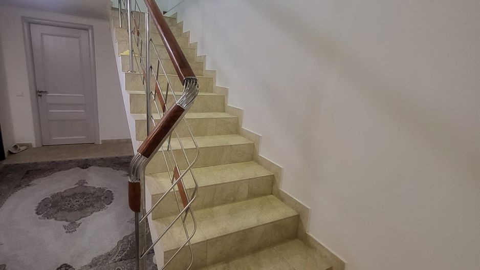 Apartament 5 camere,suprafata mare, curte, bloc 2006 - 4 nivele, Decebal, metrou - Poză 8