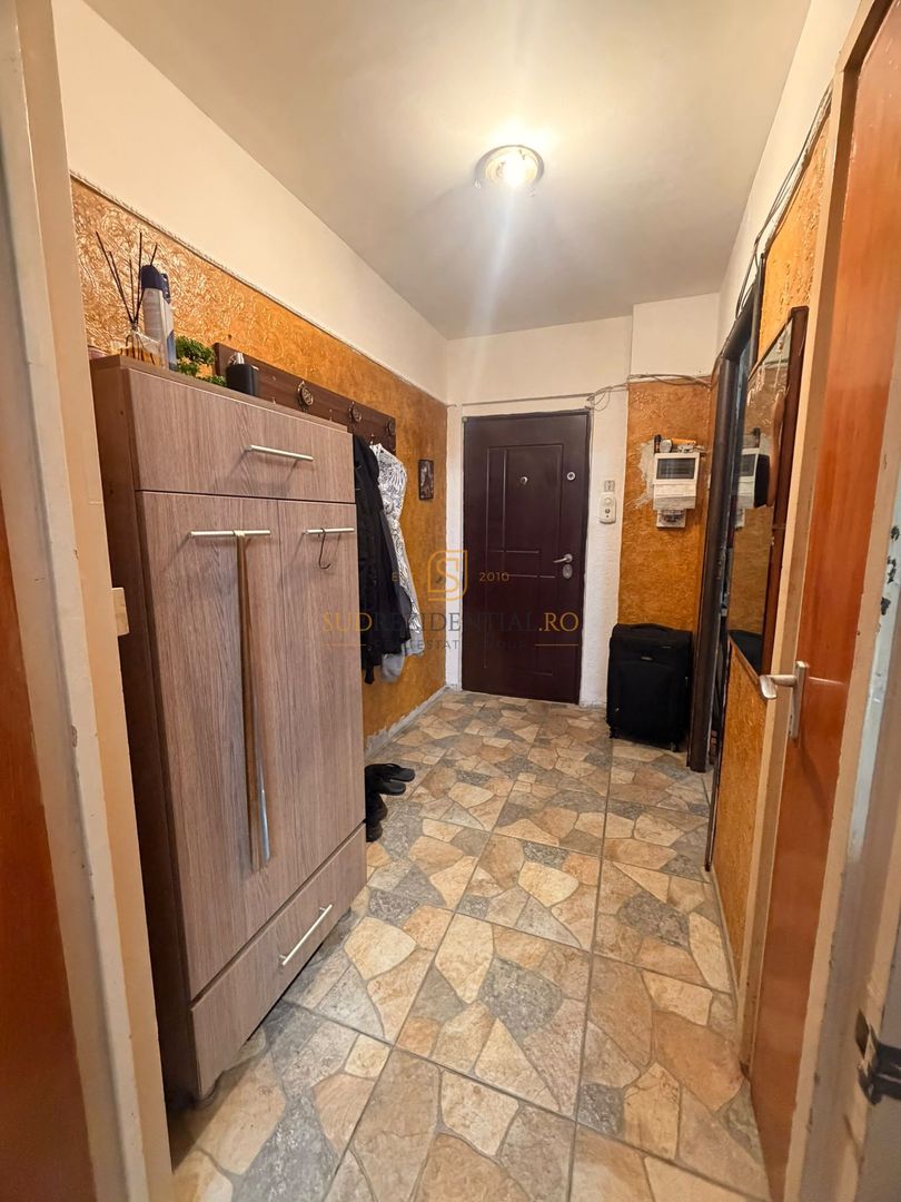 Apartament 3 camere, Brancoveanu, 67 mp, 10 minute Metrou - Poză 12