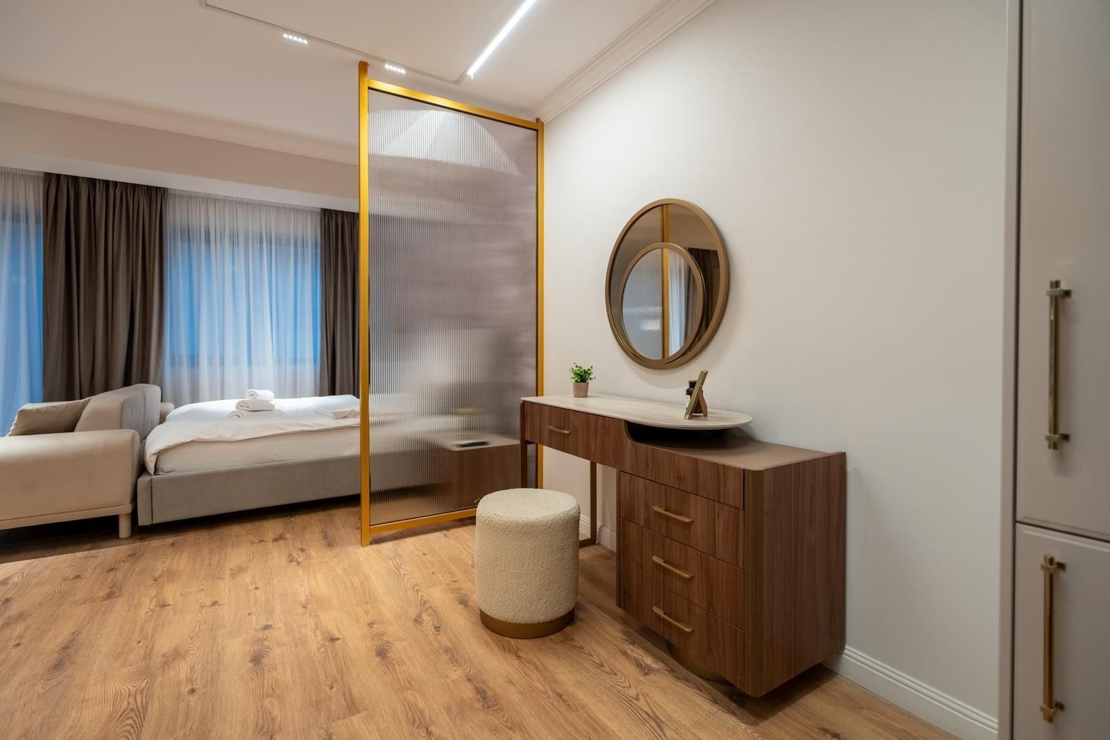 Studio complex nou | Mobilat și utilat | - Poză 22