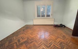 Casa cu teren de 915 mp și front de 20 ml - Poză 7