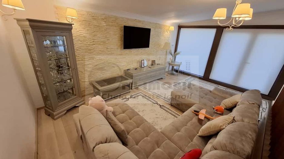 Vila tip duplex,  3 camere, 2 bai, libera, mobilata de lux, Barnova - Poză 7