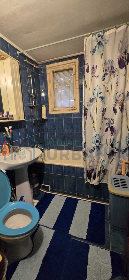 Închiriez apartament 2 camercamere semideomande - Poză 2