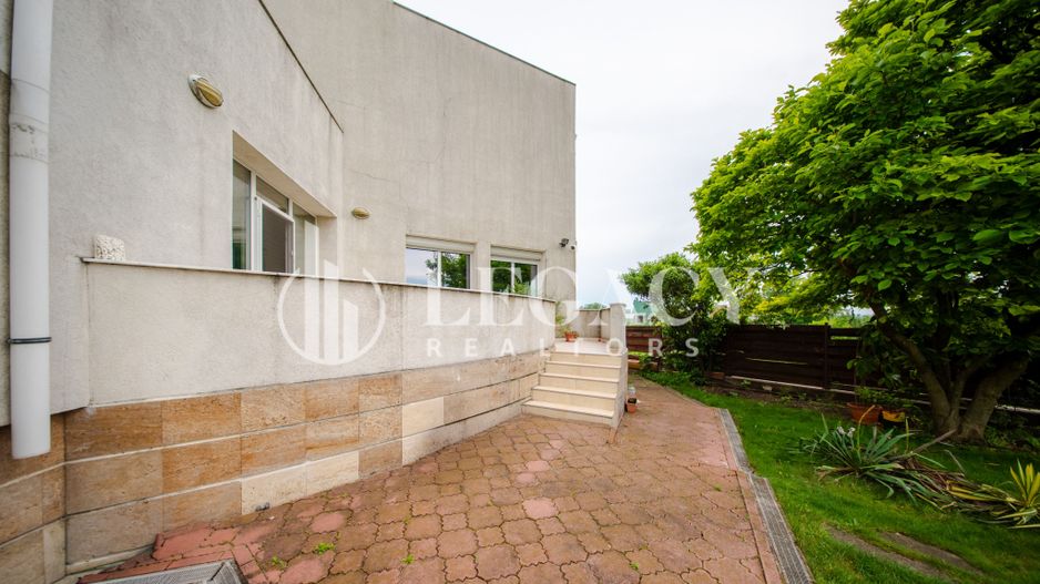 Vilă Exclusivistă în Copou – 680 mp Utili | Teren 1.414 mp - Poză 42