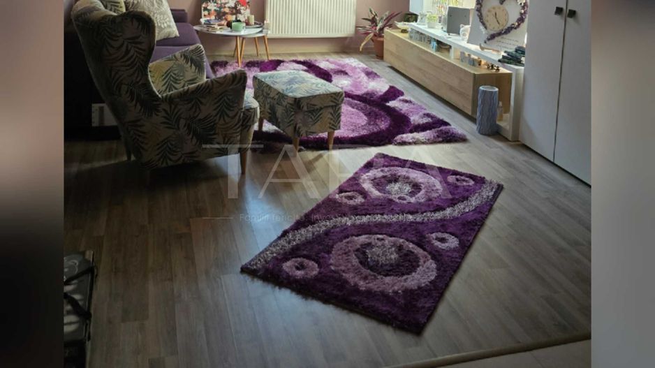 Apartament cu 2 camere decomandate, pod înalt, zonă liniștită. - Poză 2