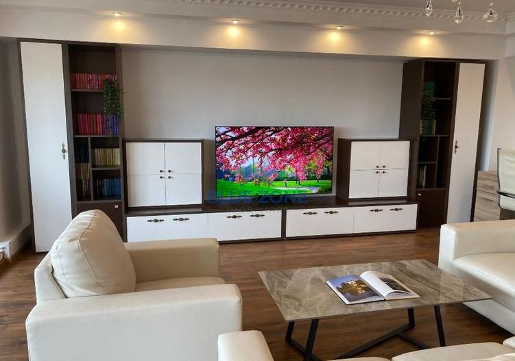 Apartament 4 camere, 110mp utili, living mare, lux - Poză 2