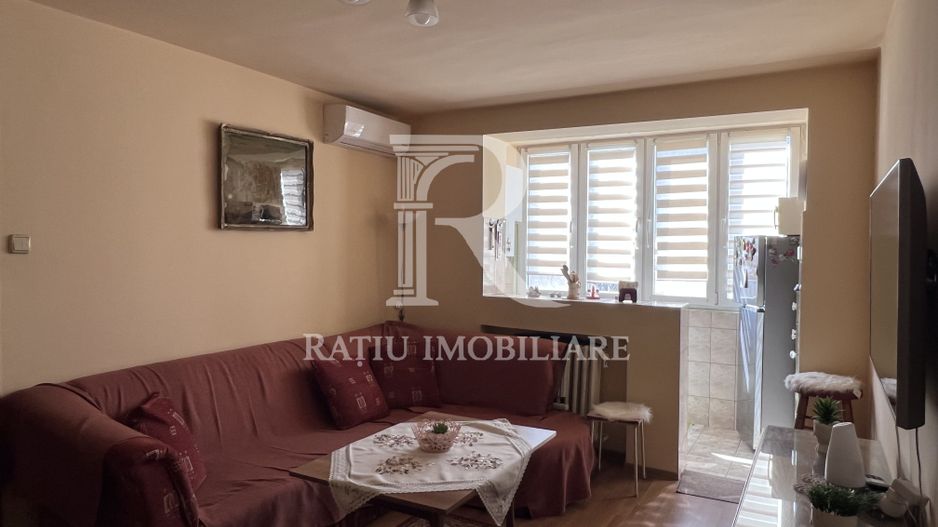 Apartament cu 3 camere | Etaj 2 | Rogerius | Oradea - Poză 2