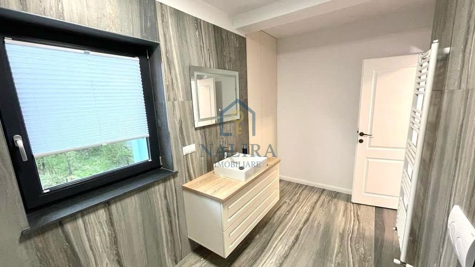 De inchiriat - duplex modern zona Victoriei + 2 parcari disponibile - Poză 10
