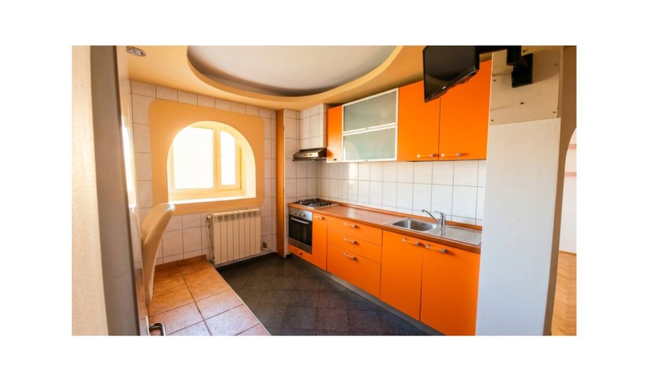 Vânzare Apartament 2 camere Sebastian - Poză 2