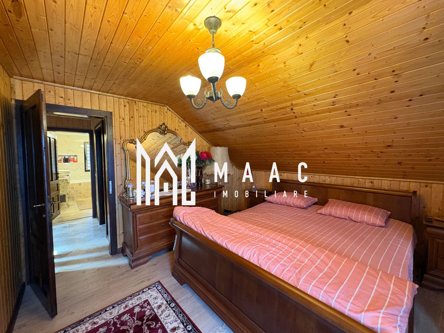 Casă 6 camere de vânzare | Sadu, Tocile | 160 mp | 1.500 mp - Poză 13