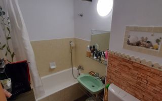 Piata Veteranilor Lujerului Garsoniera - Poză 6