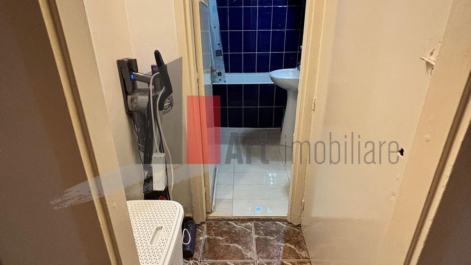Apartament 3 camere Berceni - Poză 8