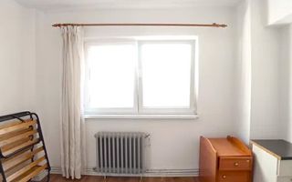 Apartament cu trei camere, zona Racadau 77 mp , etaj intermediar - Poză 5