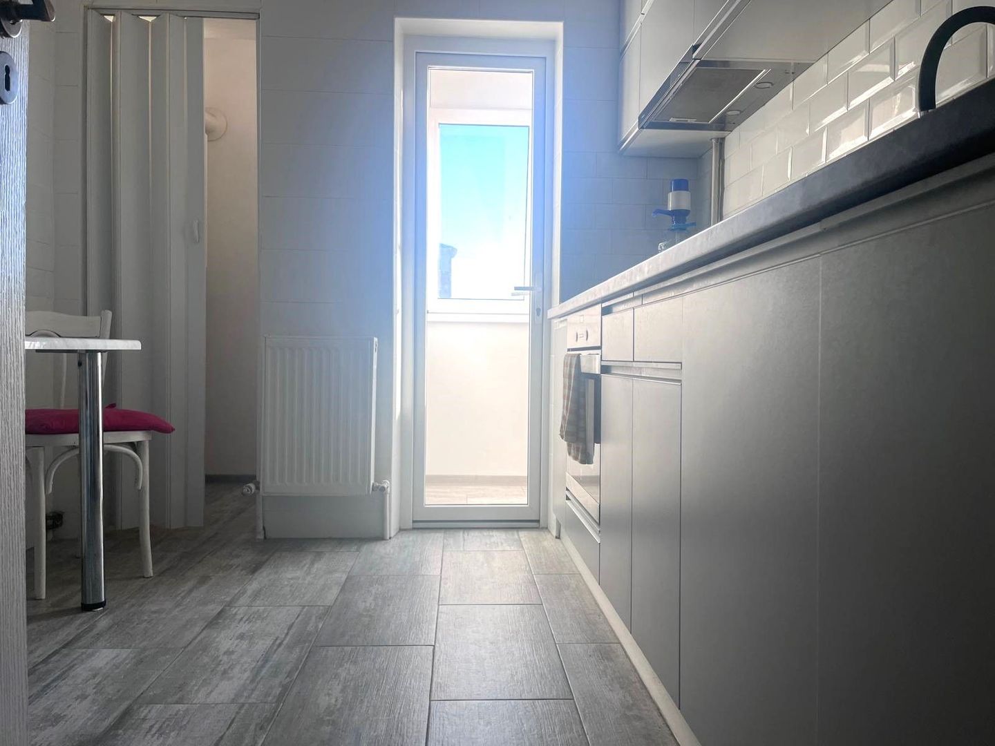 Decomandat! Inchiriere apartament cu 3 camere in Targoviste- micro 4! - Poză 7