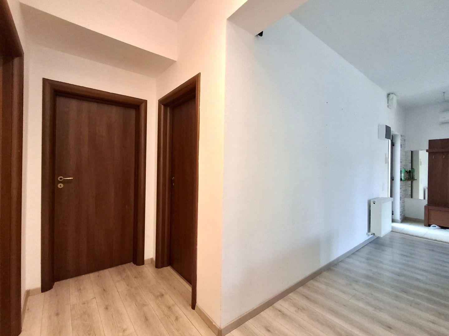 De Vanzare Casa  plus Teren 443 mp   Balotesti  Ilfov - Poză 3