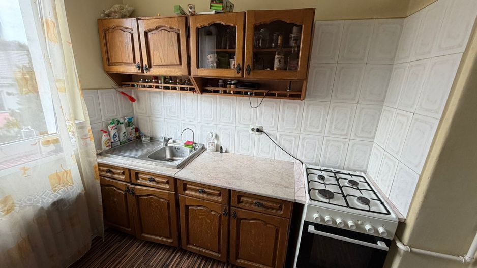 Apartament 2 camere, etaj 2 - Cugir - Poză 10