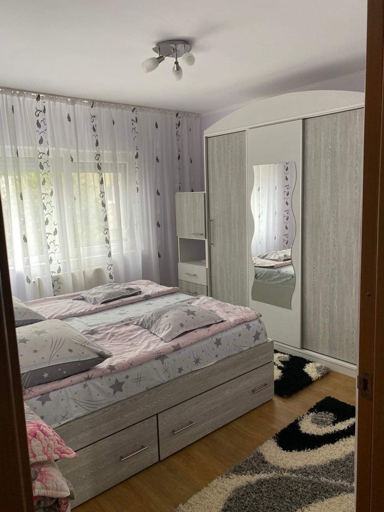 Apartament cu 4 camere Micro 17 - Poză 5
