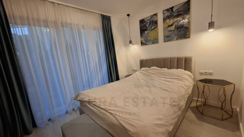 Casa moderna cu 6 camere terase 50 mp si curte in Parcul Sub Arini - Poză 14