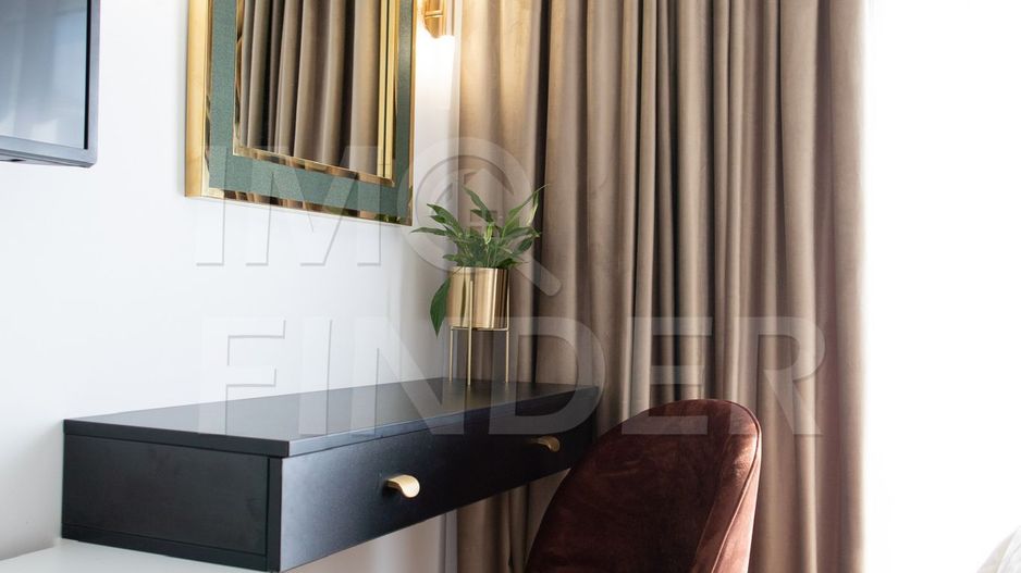 Apartament de LUX cu Gradina 150 mp si Parcare zona Andrei Muresanu - Poză 11