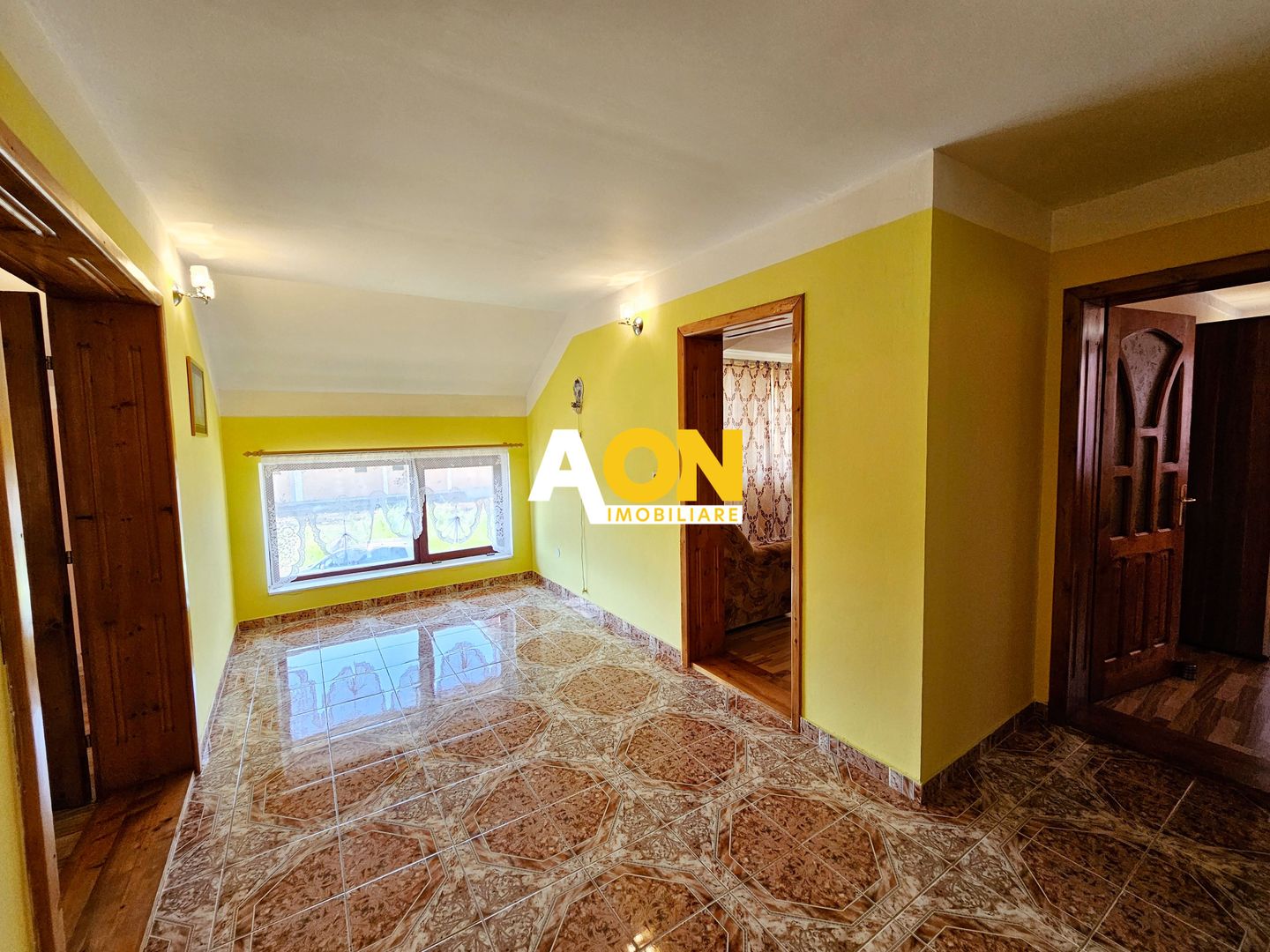 Casa 6 camere, 538 mp teren, Cetate. Pretabila pentru birouri - Poză 15