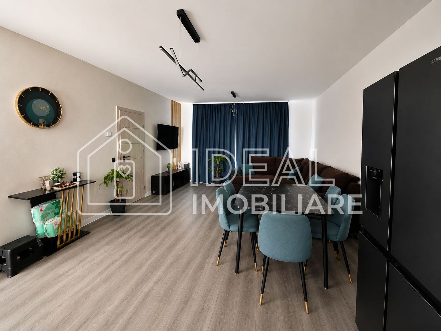 Casa cu 3 camere LA CHEIE si gradina, Calea Cisnadiei - Poză 1