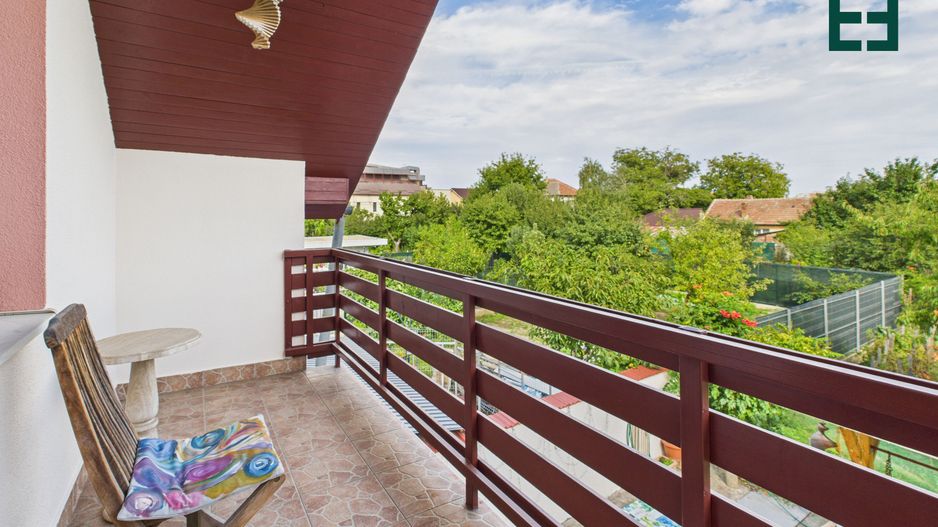 Casă tip Duplex cu 8 camere  - Zona Bujac - Arad - Poză 27