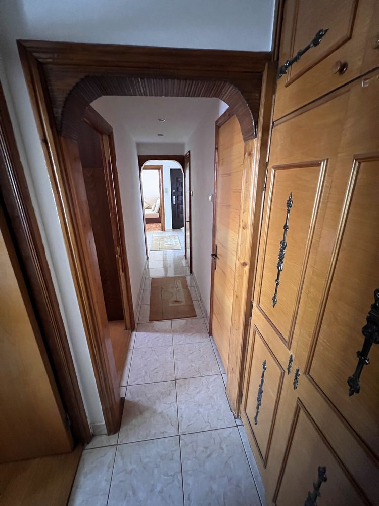 Vanzare apartament 3 camere, 2 bai, bloc 1983, Titan-Fizicienilor - Poză 7